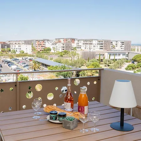 Sete, 2 Chambres, Terrasse Et Proximite Plages